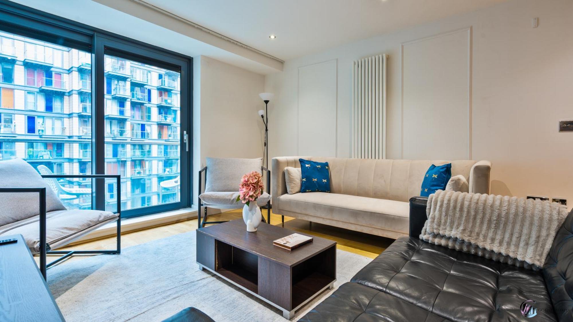 Appartement Canary Wharf Balcony & Waterfront 2-bed, 2-bath *