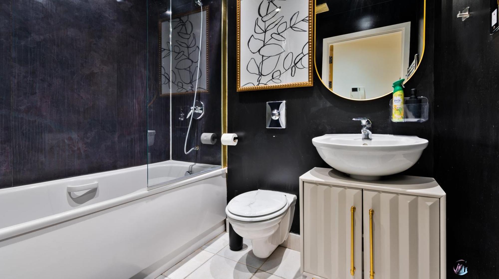 Appartement Canary Wharf Balcony & Waterfront 2-bed, 2-bath