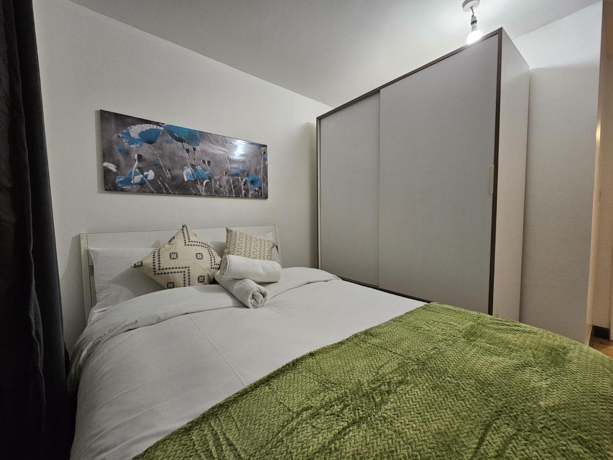 Camping E1 Luxury Flat *