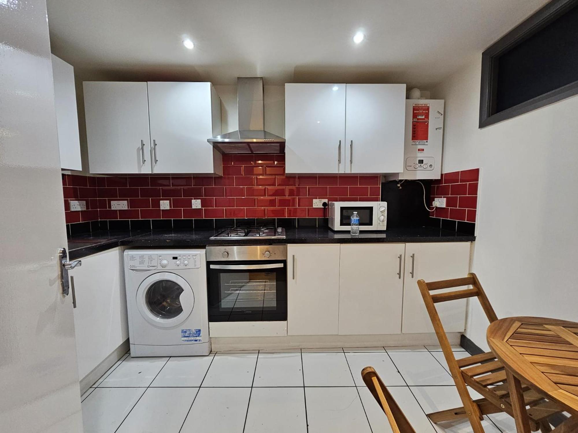 Camping E1 Luxury Flat