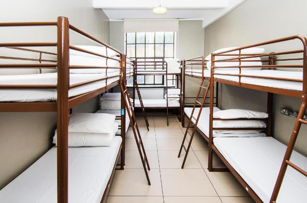Hostal Rest Up Londres