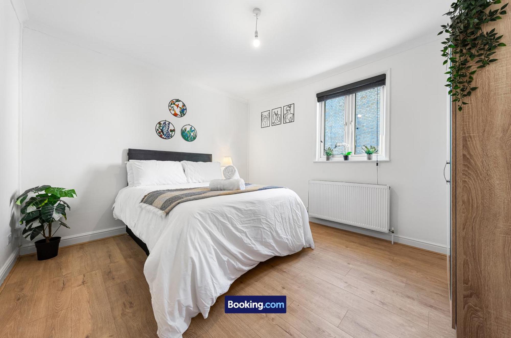 Modern, & Comfy By Smart Short Lets & Serviced Deptford With Free Wifi Apartment
