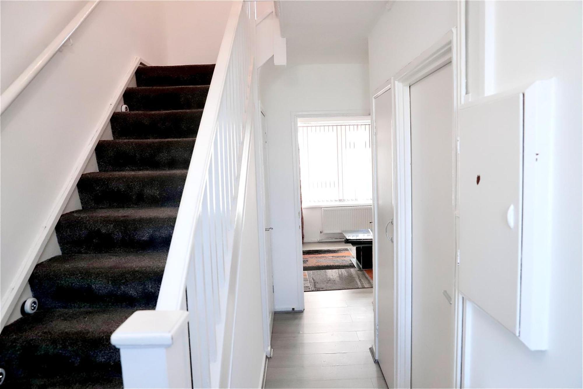 Maitland Luxury 2 Bedroom Greenwich With Good Living Space Sleeps 5 Guest- 1 Minute From Greenwich Dlr Station Appartement *