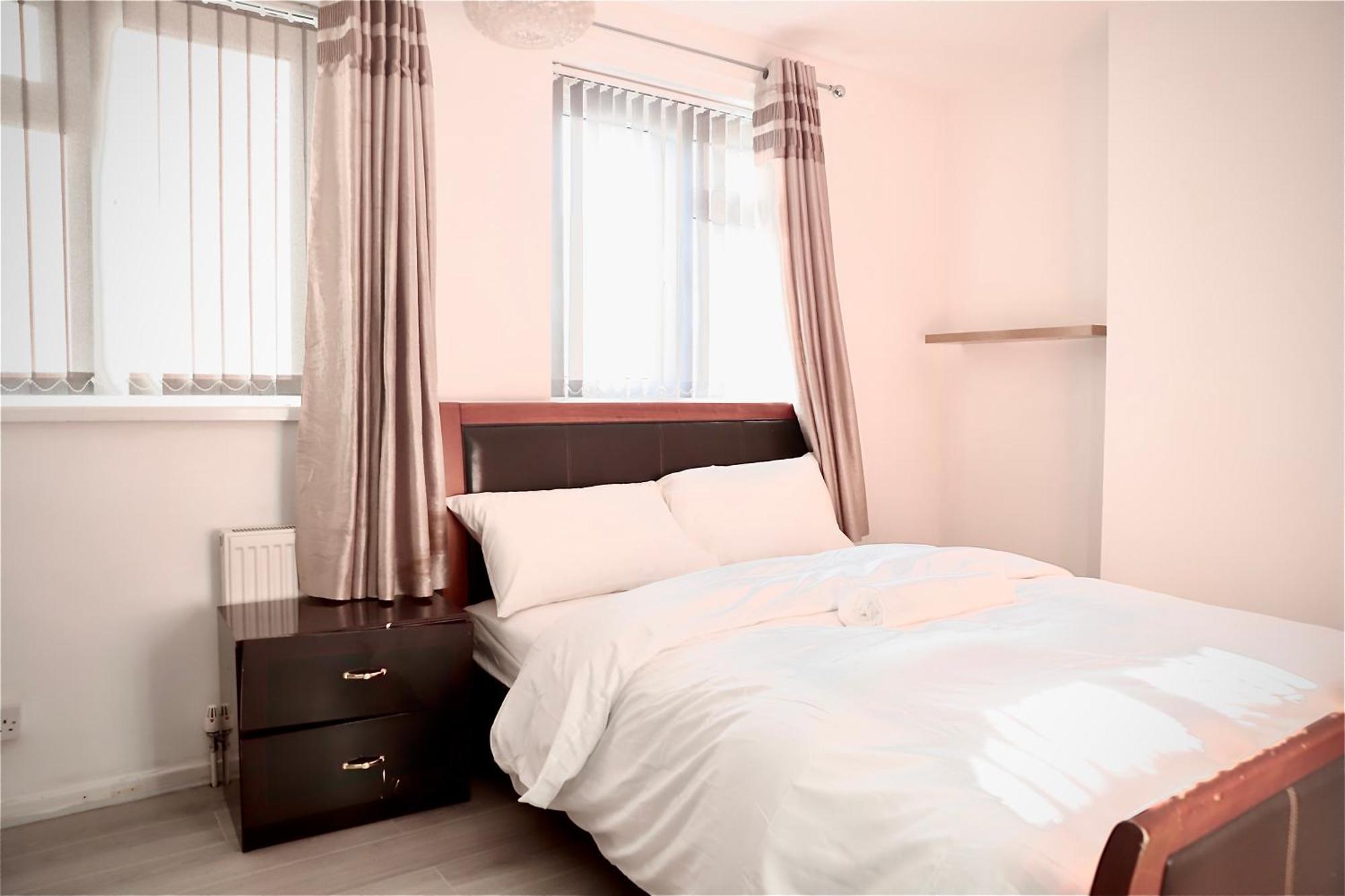 Appartement Maitland Luxury 2 Bedroom Greenwich With Good Living Space Sleeps 5 Guest- 1 Minute From Greenwich Dlr Station *