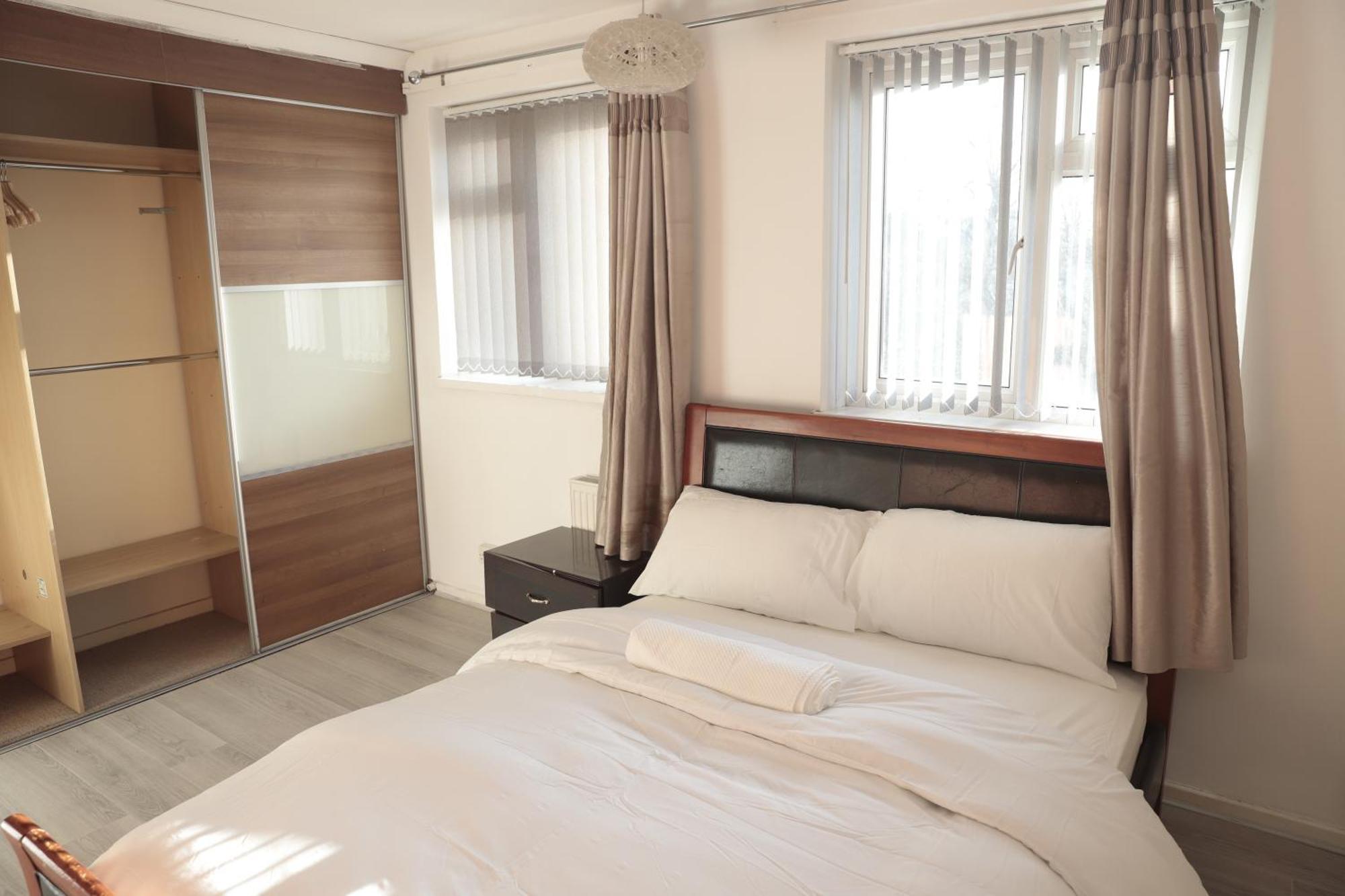 Appartement Maitland Luxury 2 Bedroom Greenwich With Good Living Space Sleeps 5 Guest- 1 Minute From Greenwich Dlr Station