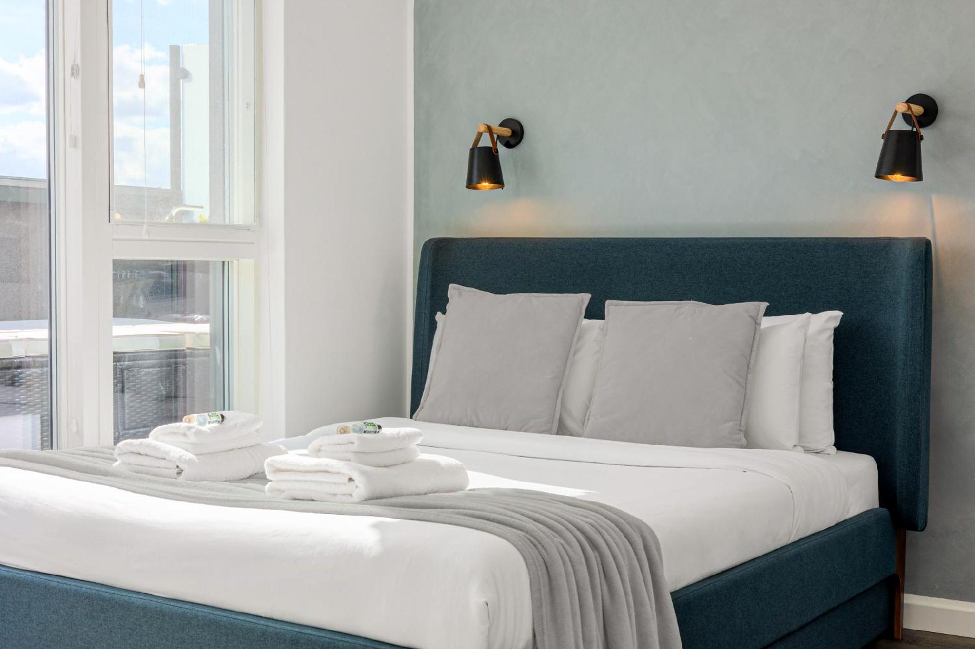 Apartamento Magnificent New Cross 2br Penthouse With Balcony And Views