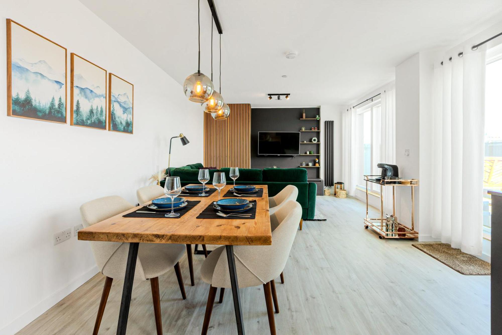 Magnificent New Cross 2br Penthouse With Balcony And Views Apartamento *