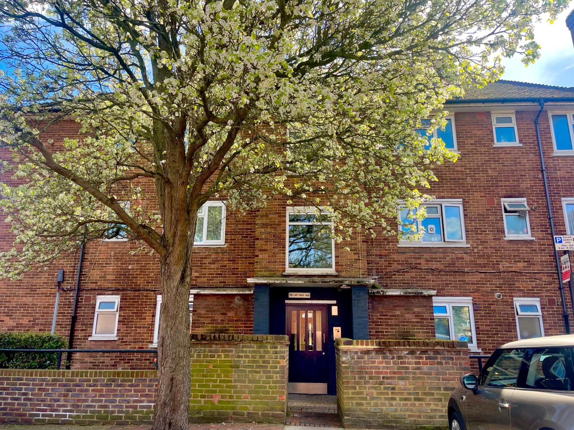 Your Cosy Get-away 5 Minutes From Canning Town Station, Near Excel & O2 Appartement Londres