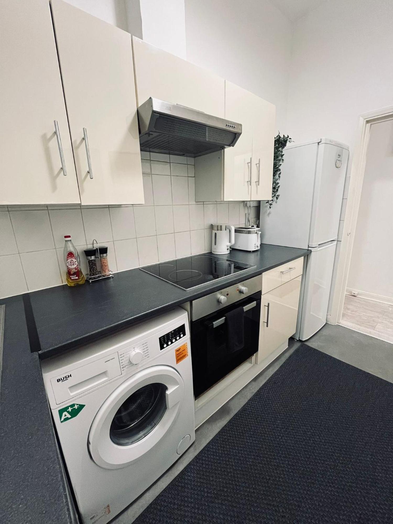 Feel At And Contractor Friendly Appartement