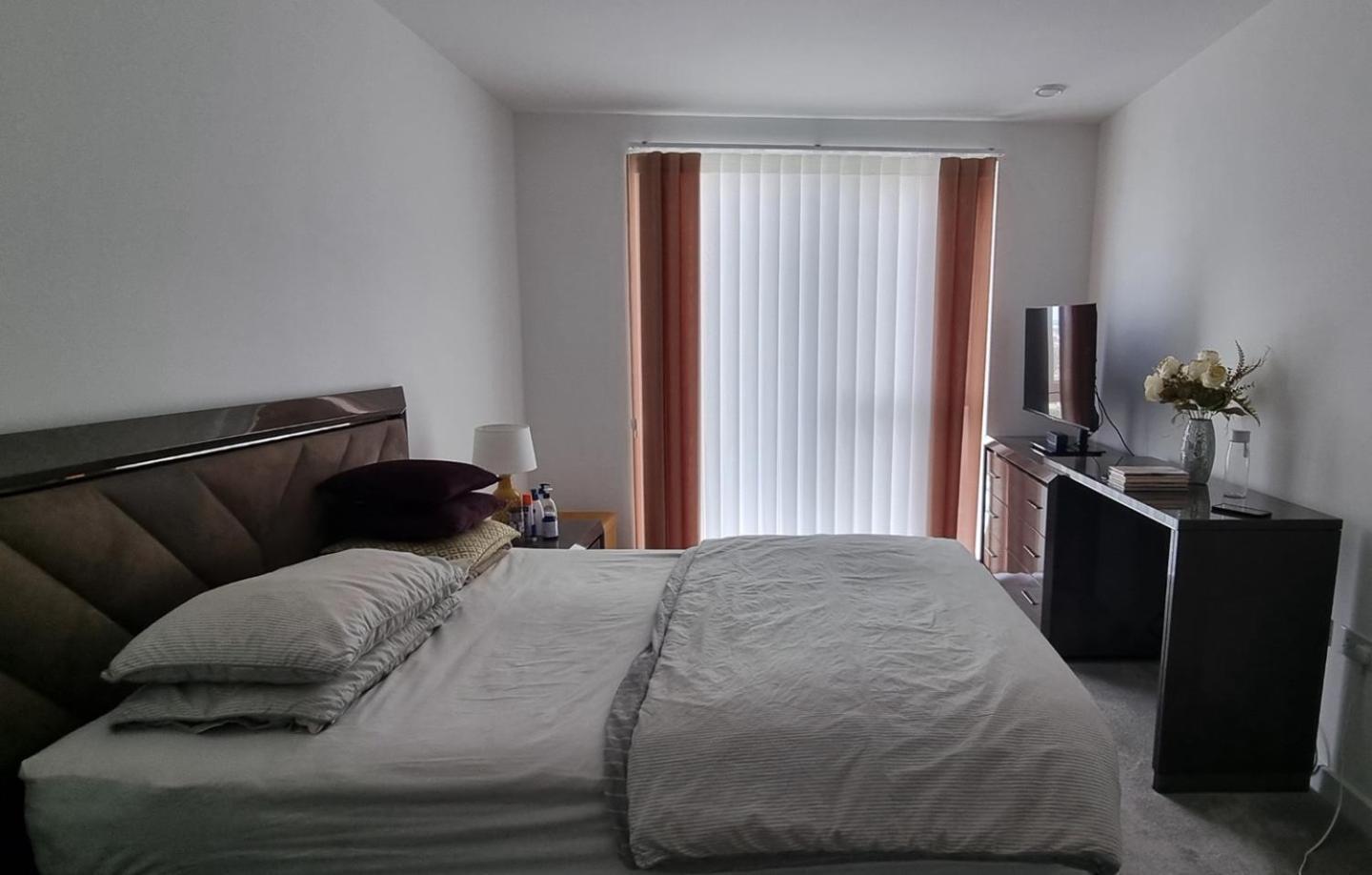 Shared-Luxury Stay Next To Heathrow Séjour chez l'habitant *