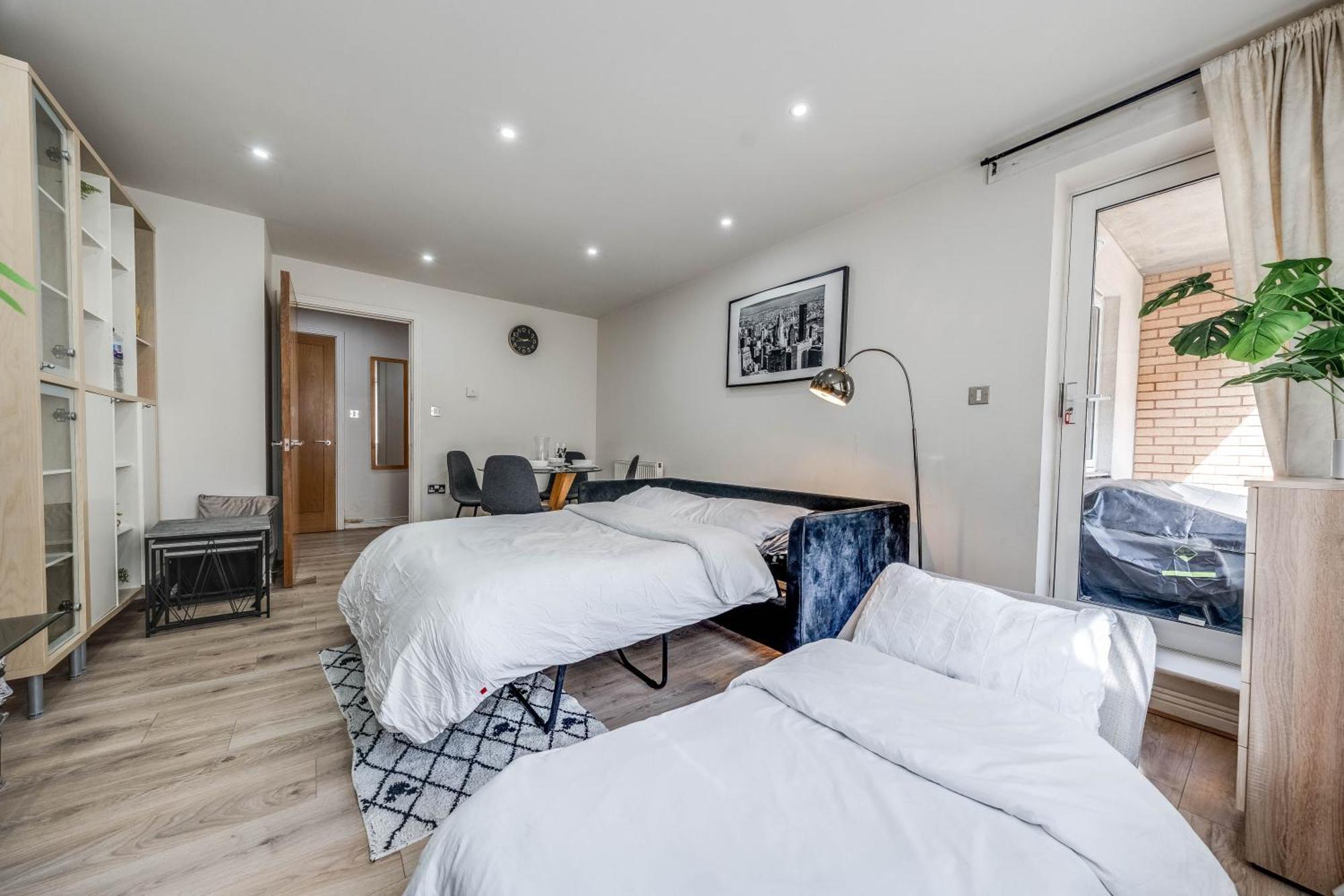 Apartment Canary Wharf O2 Excel Flat With Parking & Balcony London