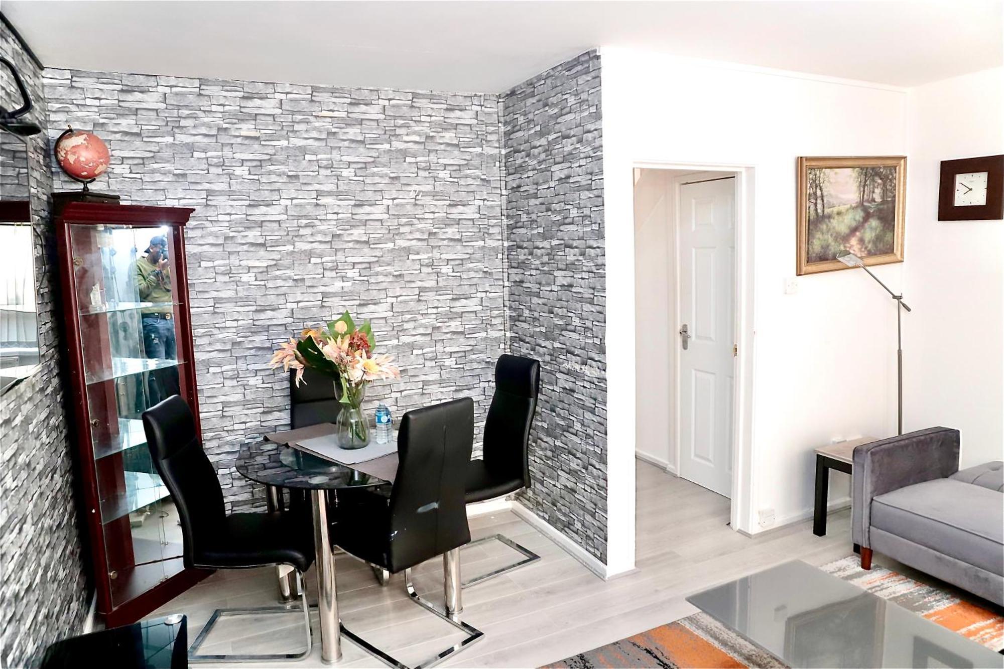 Maitland Luxury 2 Bedroom Greenwich With Good Living Space Sleeps 5 Guest- 1 Minute From Greenwich Dlr Station Appartement Londres