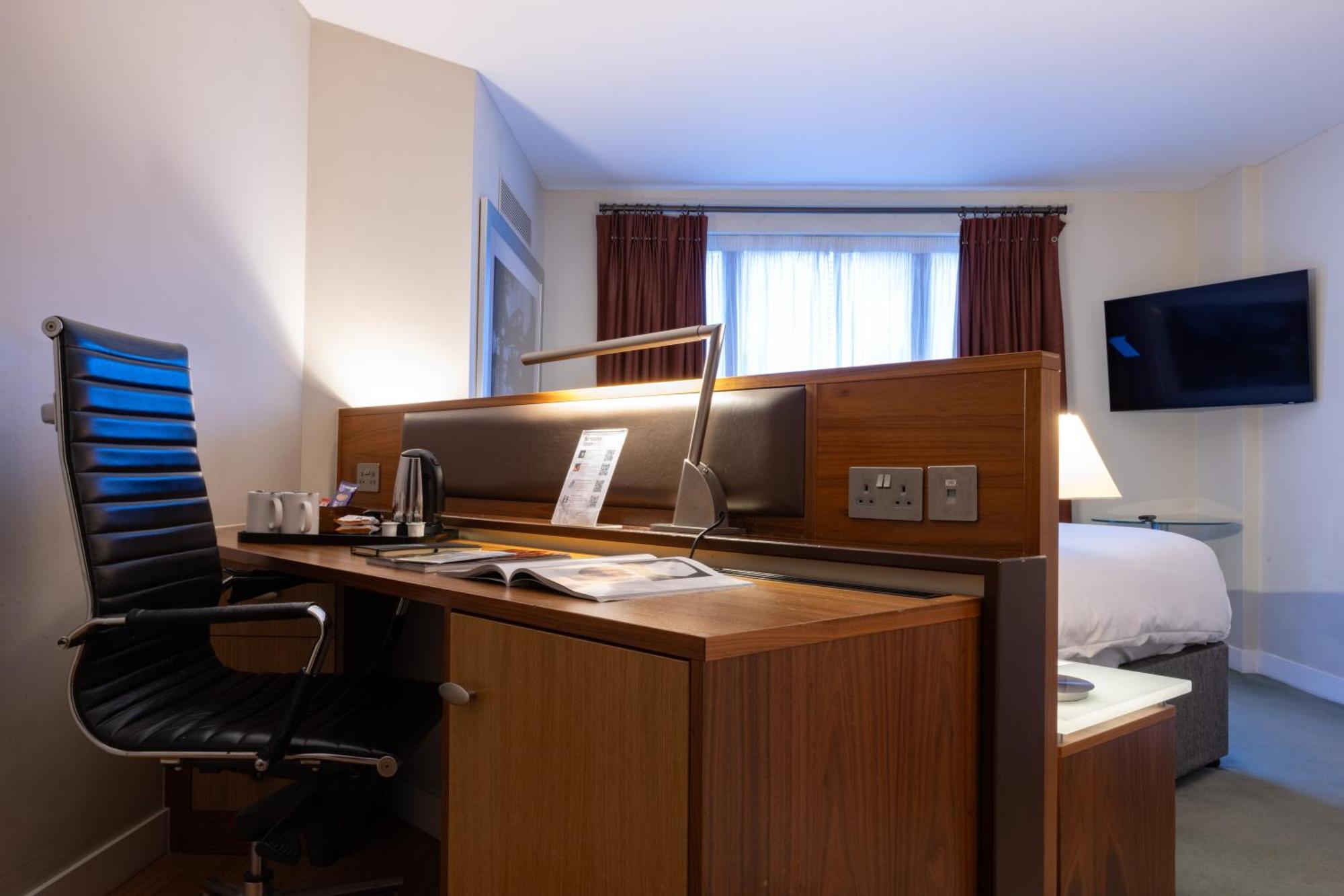 Bermondsey Square - A Bespoke Hotel