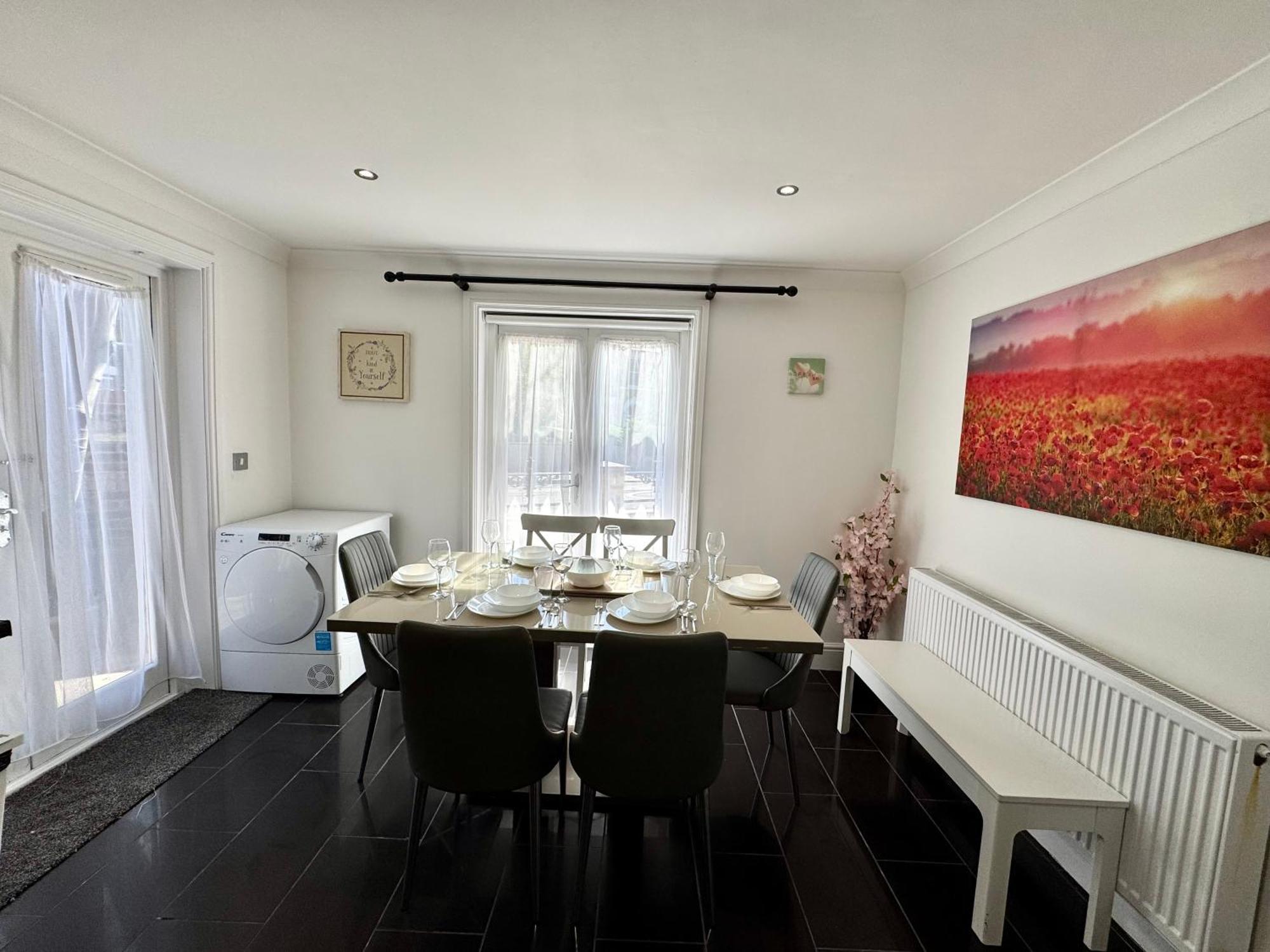 Hébergement de vacances Spacious 3-bed With Garden, Private Parking, Smart Tv's, Fast Wi-fi Londres