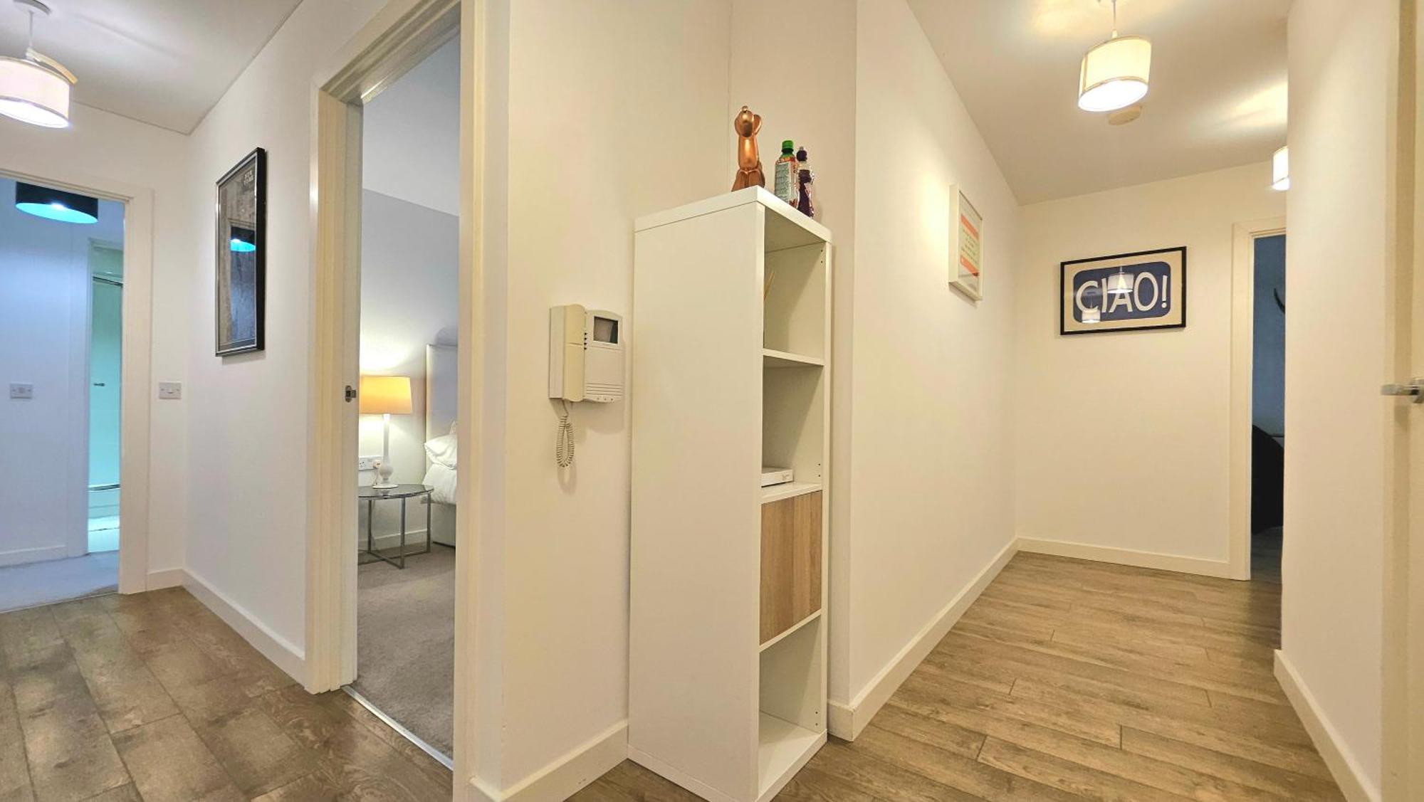 Appartement Athera - Festival Quarter, Canary Wharf 2 Bed, 2 Bath With Balcony And Gym Facility *