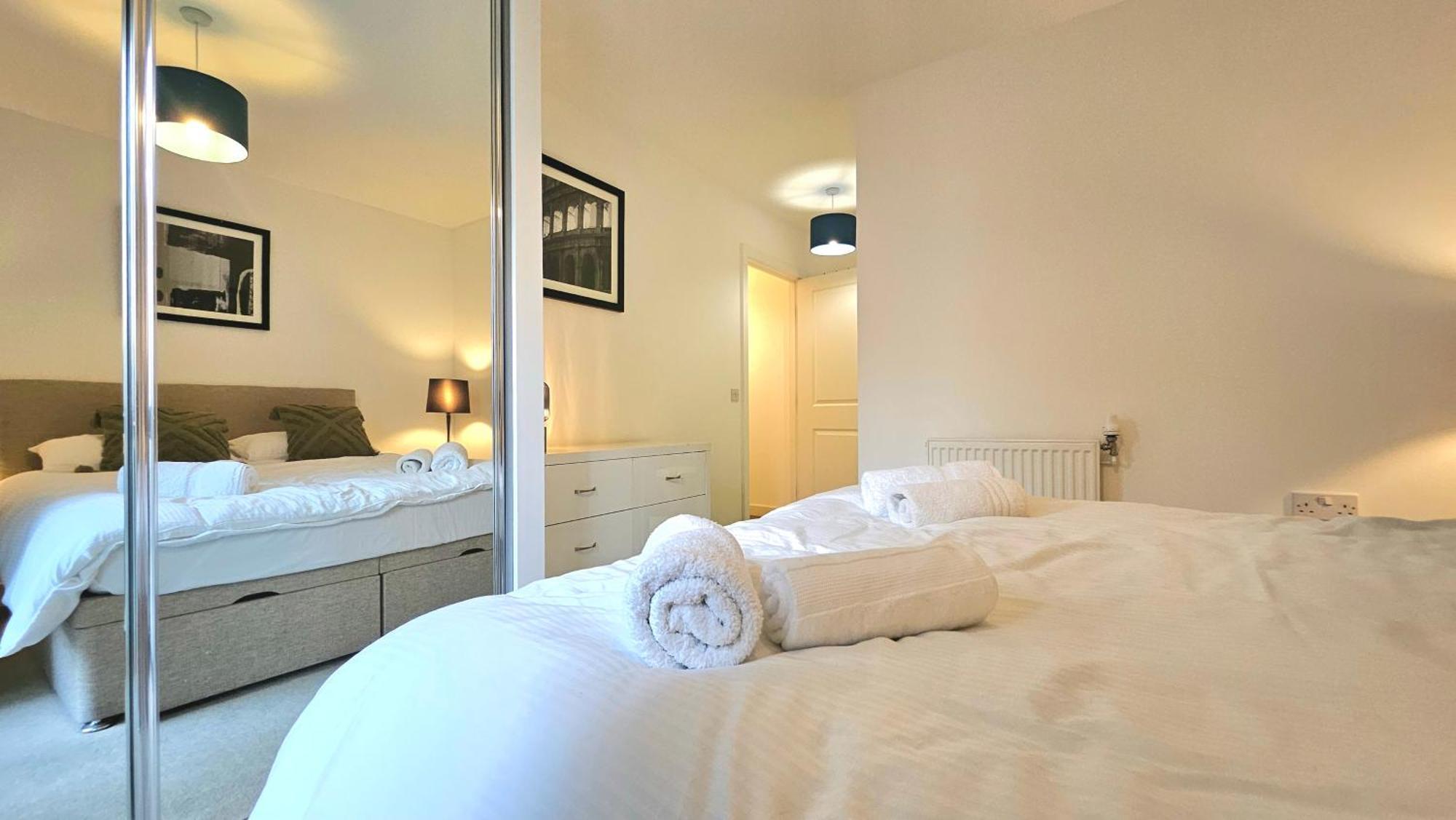 Appartement Athera - Festival Quarter, Canary Wharf 2 Bed, 2 Bath With Balcony And Gym Facility *