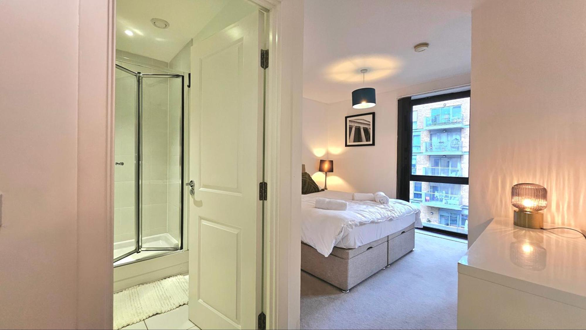 Appartement Athera - Festival Quarter, Canary Wharf 2 Bed, 2 Bath With Balcony And Gym Facility *