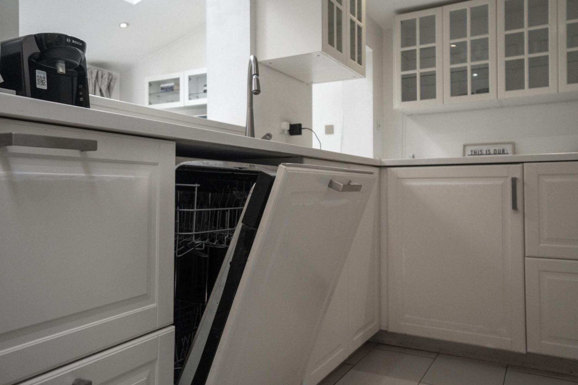 Shard View 3 Bed Entire Holiday home