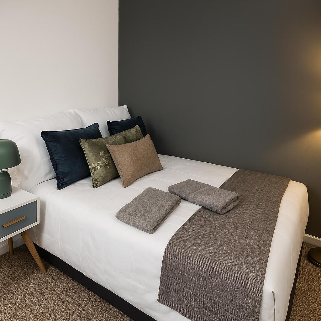 Apartamento Spacious 4-Bed Home With Secured Parking Near Abba Arena, Stadium, Tube & In Bustling Zone 2