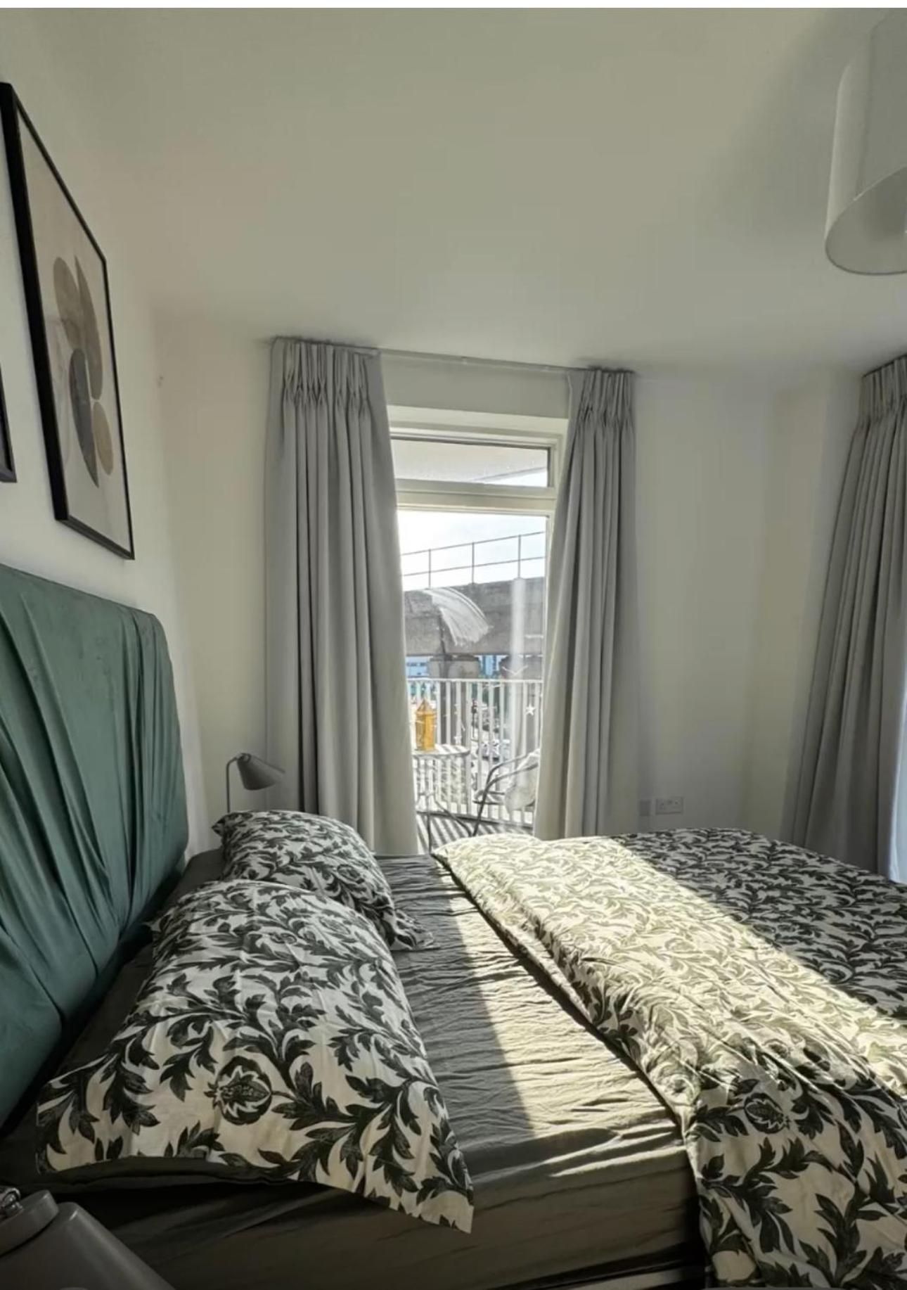 Luxury Entire 1 Bed Flat, Excel, Airport, Custom House * Londres