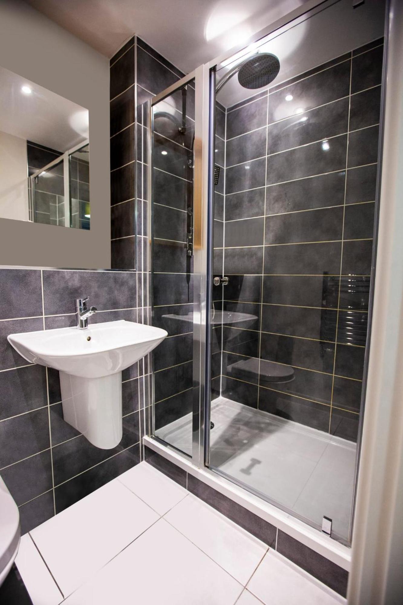 Waterfront- Greenwich O2 Arena 2 Bed Flat * Londres
