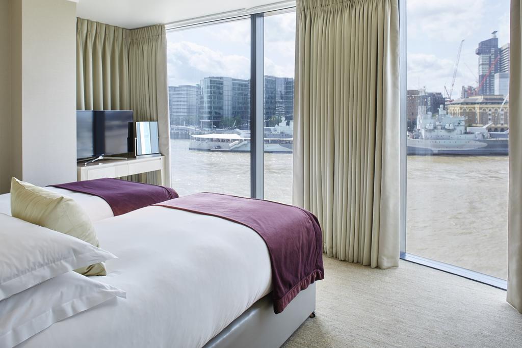 Cheval Three Quays At The Tower Of 5*
