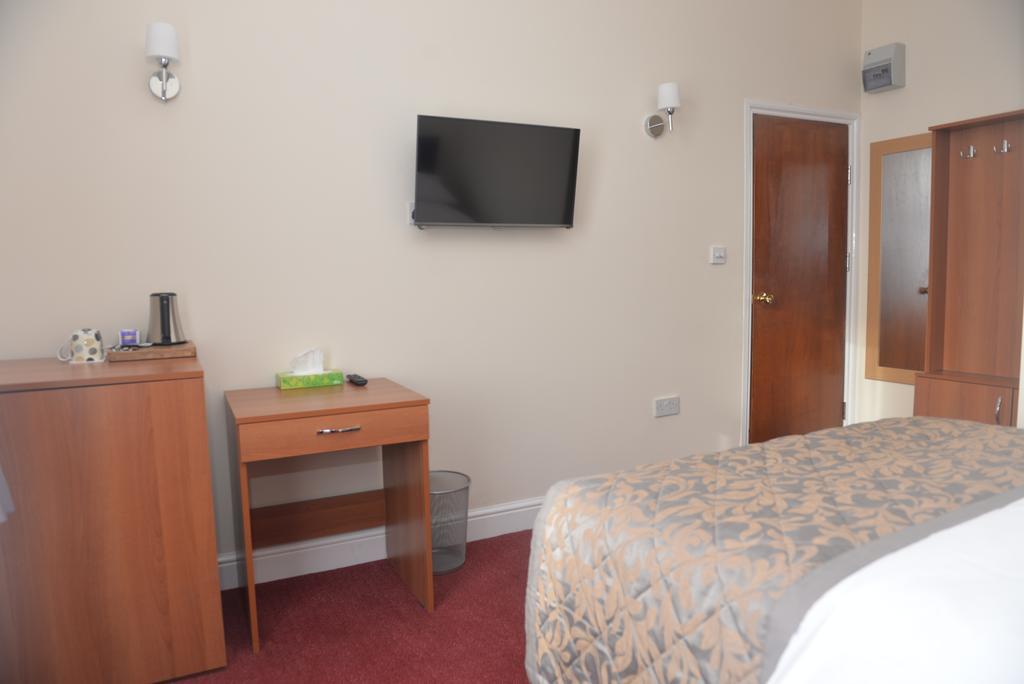 Global Hotel