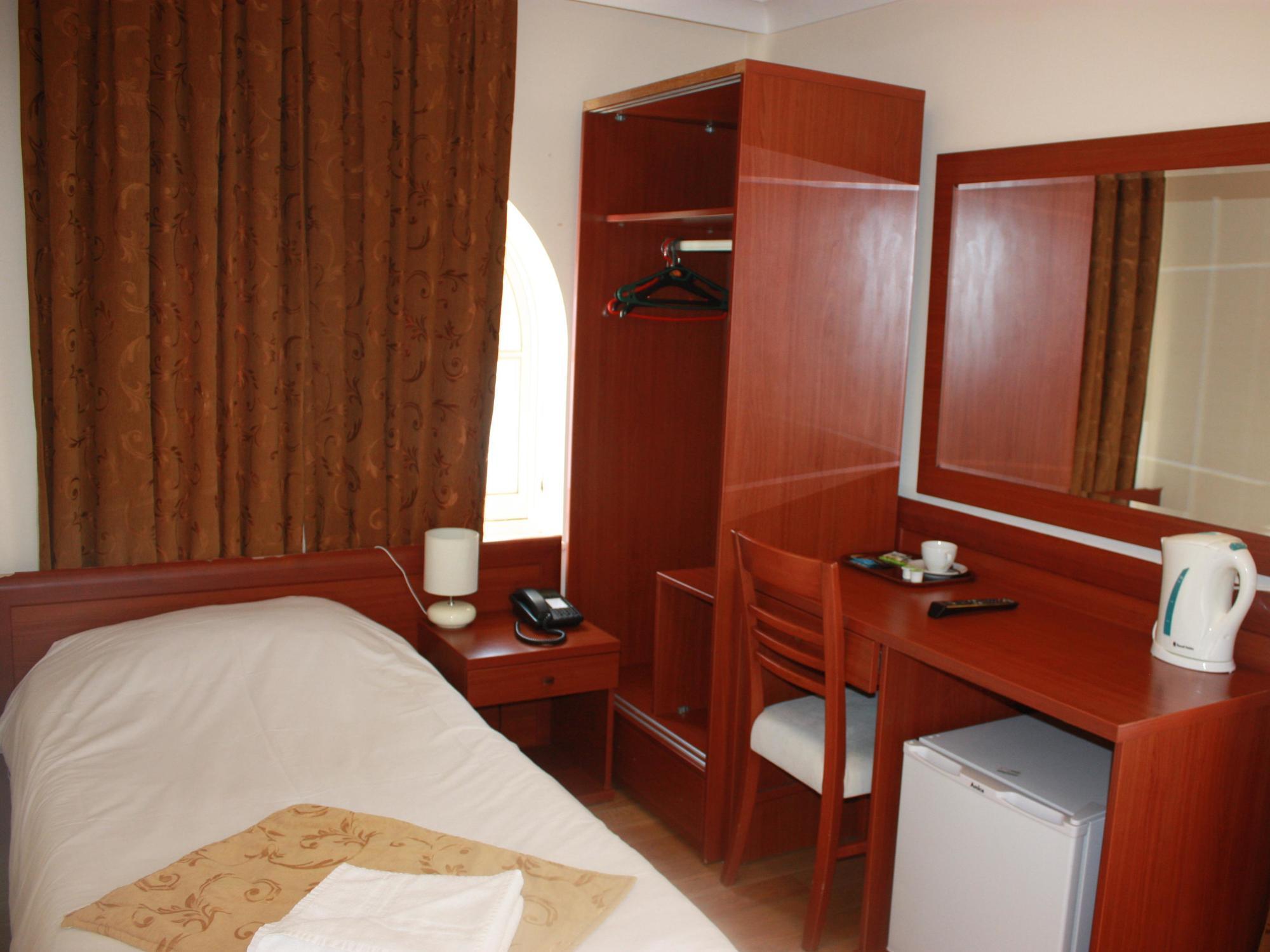 Corner House 3* Londres
