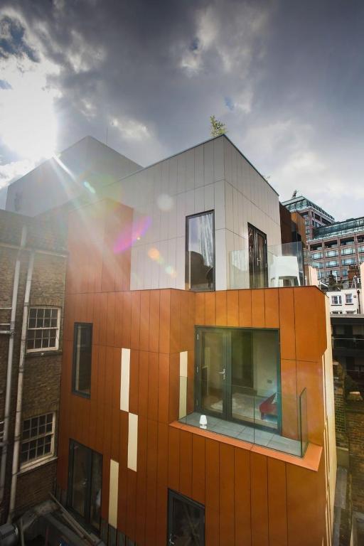 Rez 4* Londres