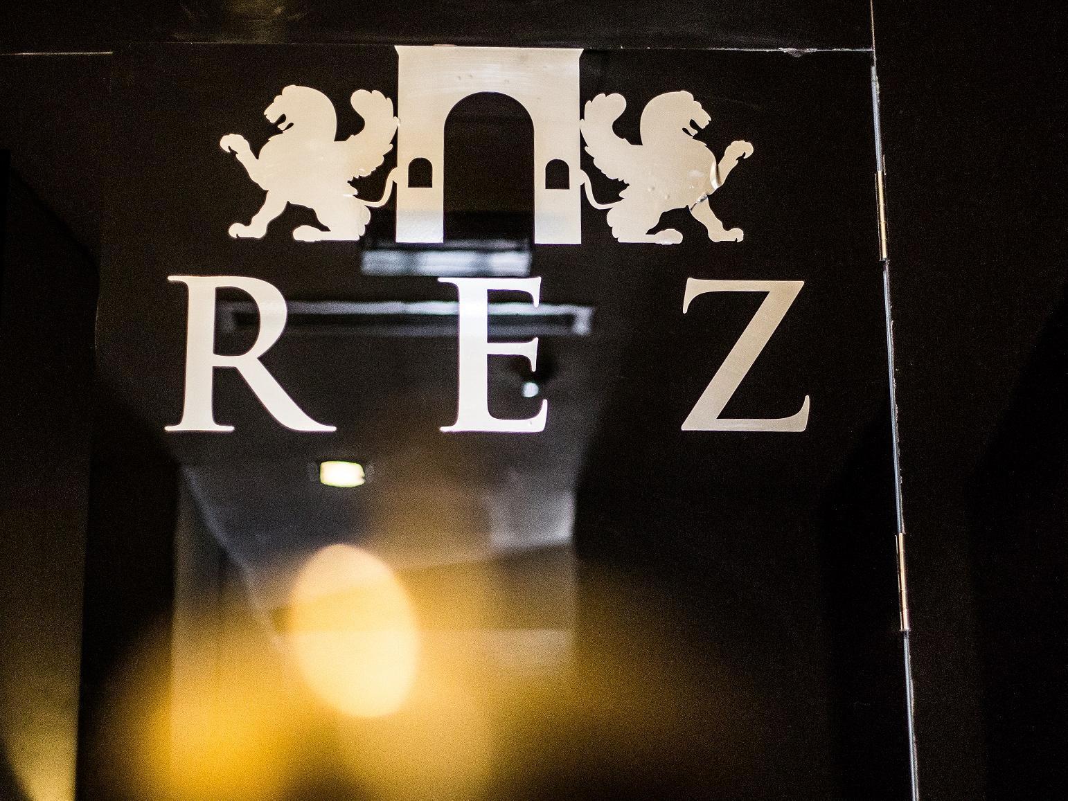 Apartahotel Rez 4*