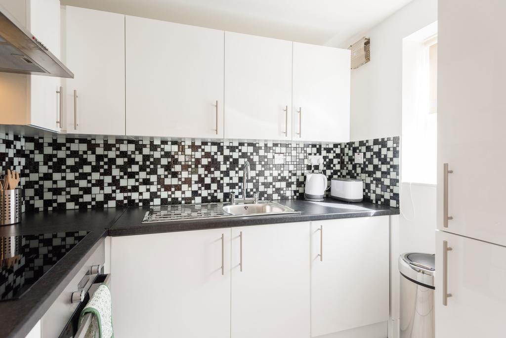 Stratford Saffron Apartamento *