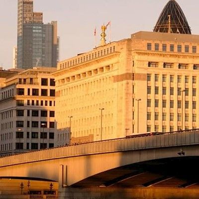 Bridge 4* Londres