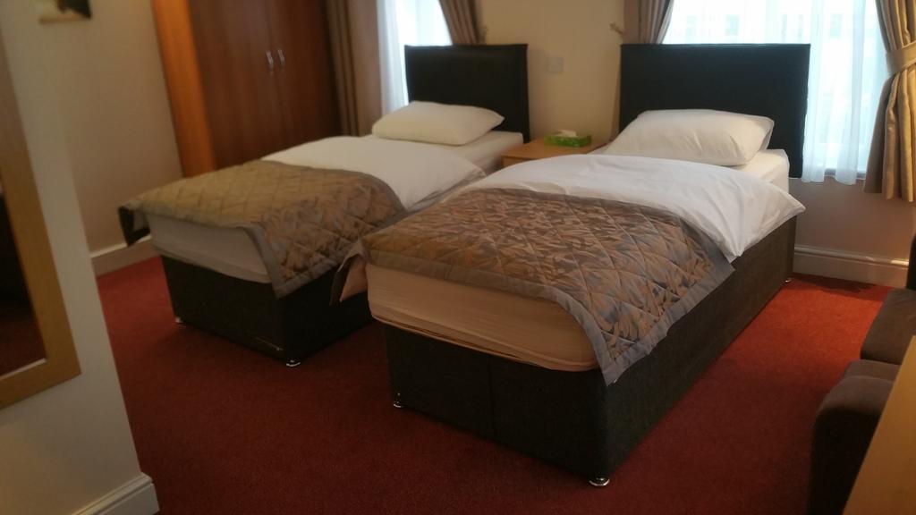 Global Hotel