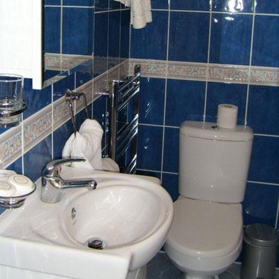 Hotel Corner House 3*