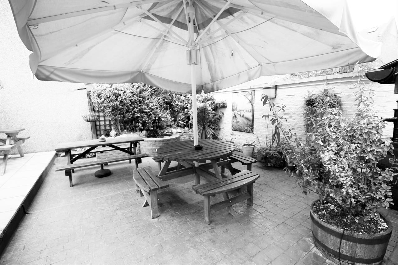 Summerfield Pub & Boutique Bed and breakfast