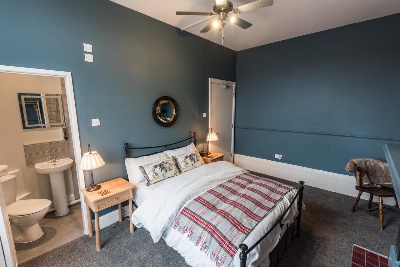 Summerfield Pub & Boutique Bed and breakfast