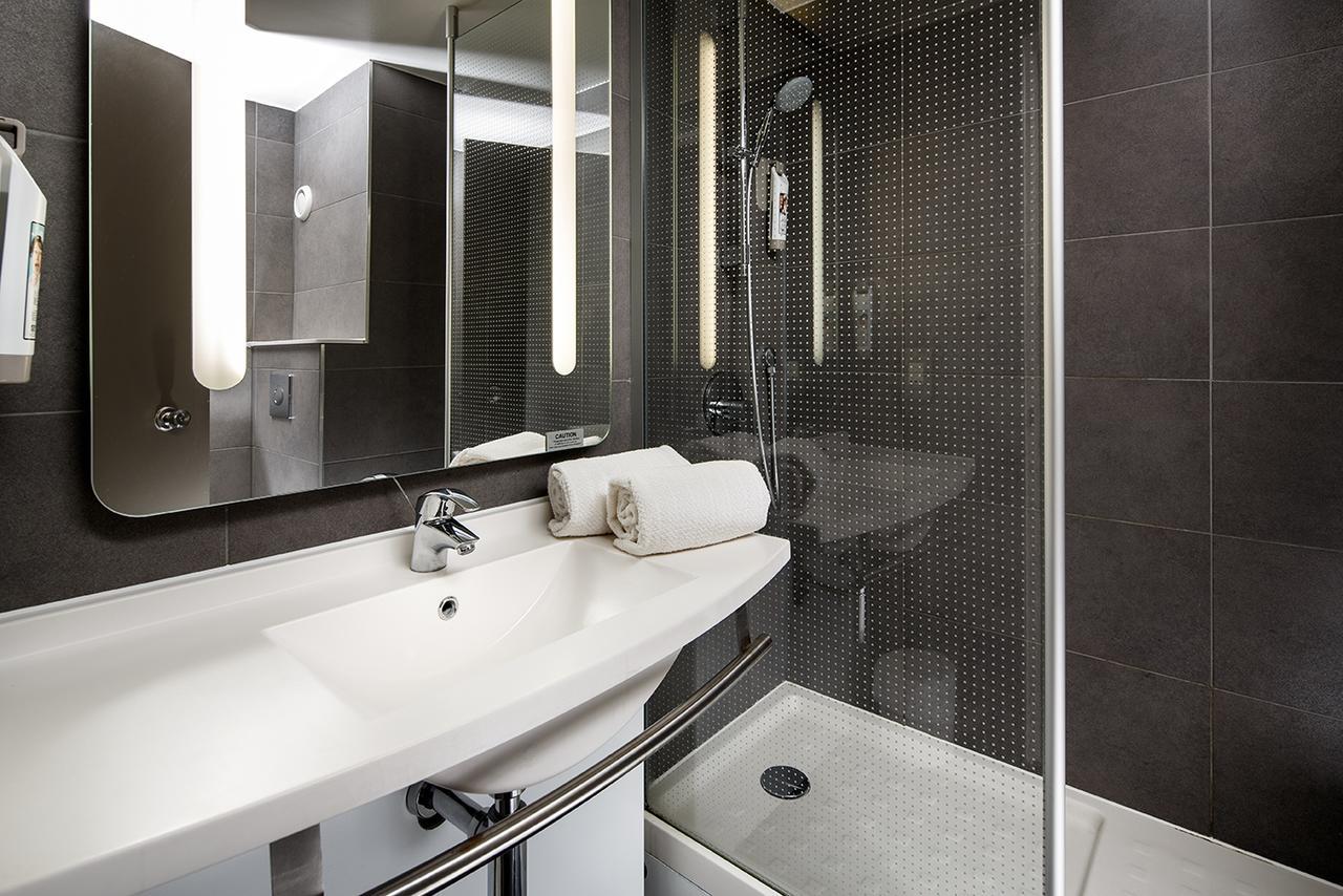Ibis Greenwich 3*
