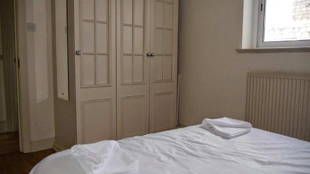 17 Brooks Mews Appartement *