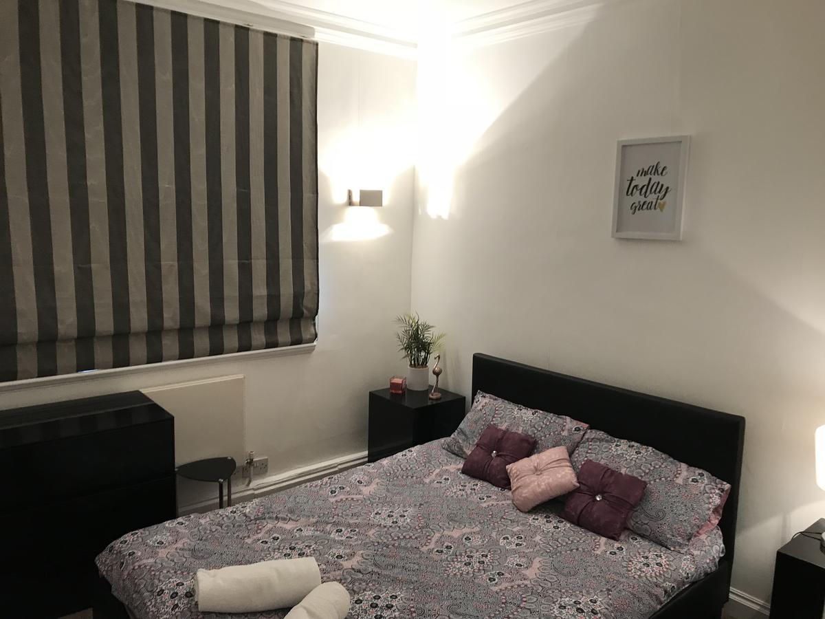 17 Brooks Mews Appartement *