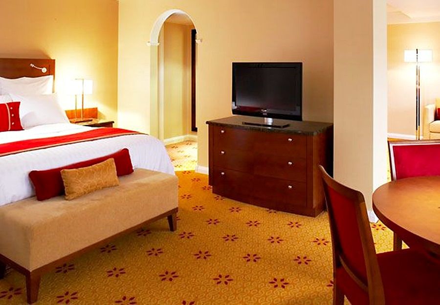 Marriott Regents Park Hotel London