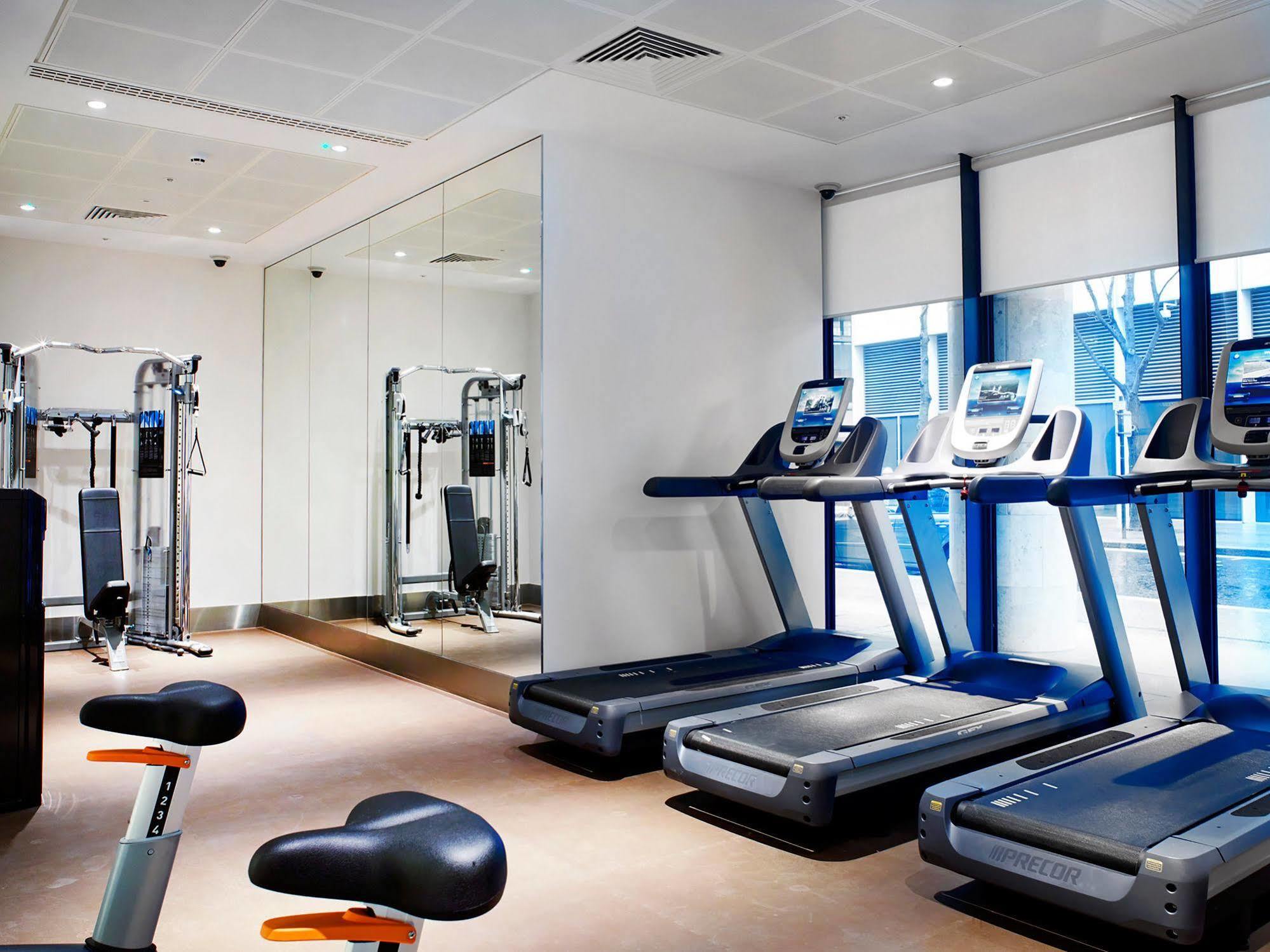 Aparthotel Cheval Three Quays At The Tower Of