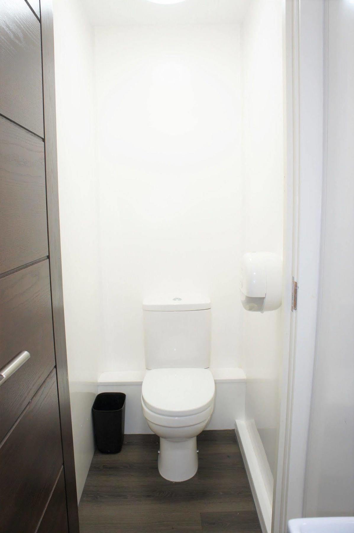 Hostal Via Limehouse *
