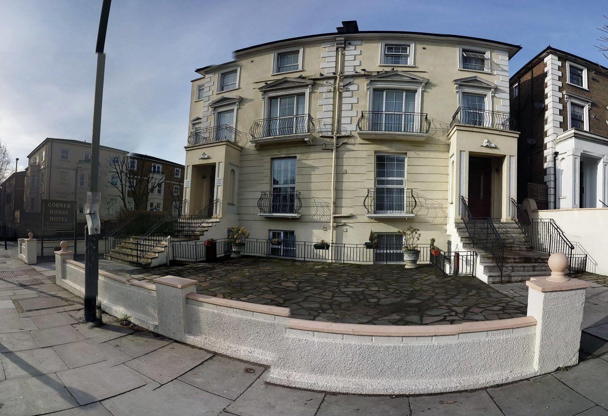 Corner House 3* Londres