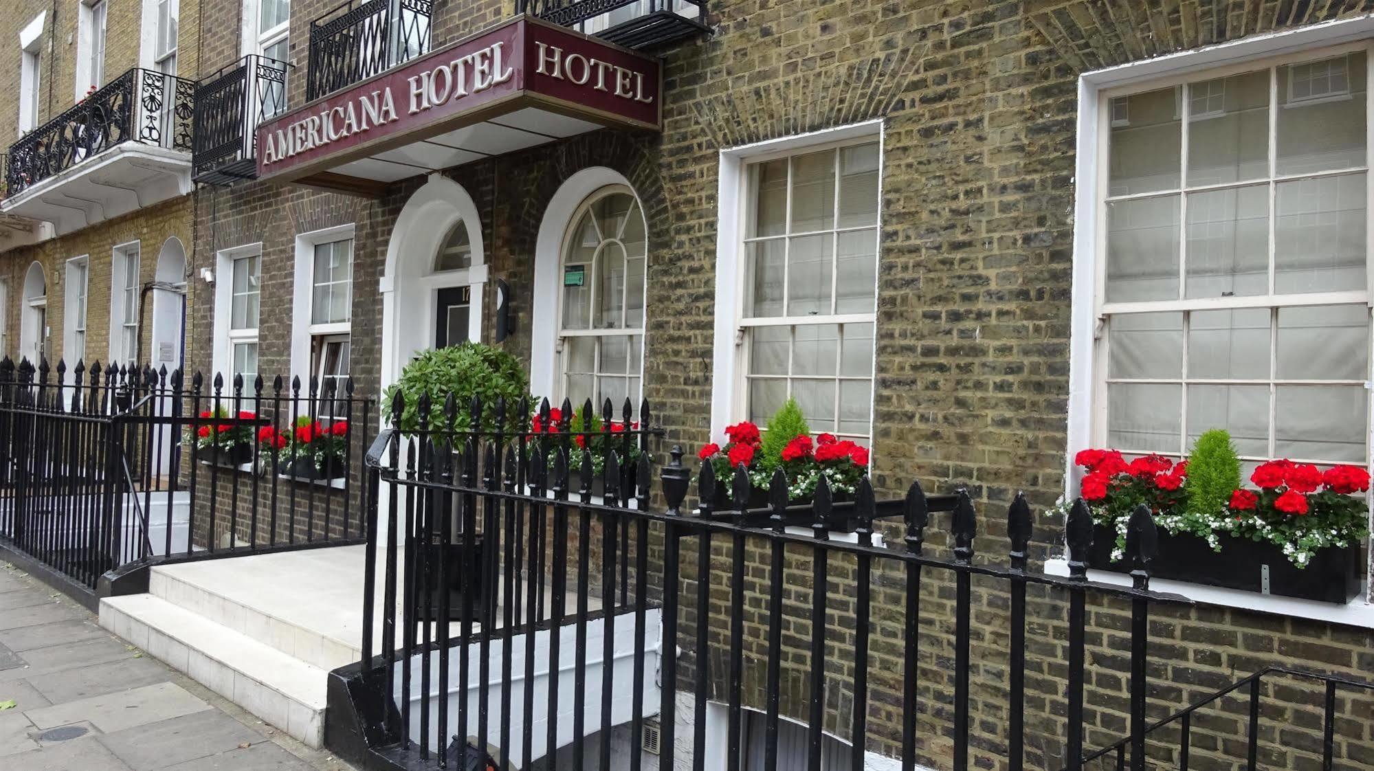 Americana Hotel 3*