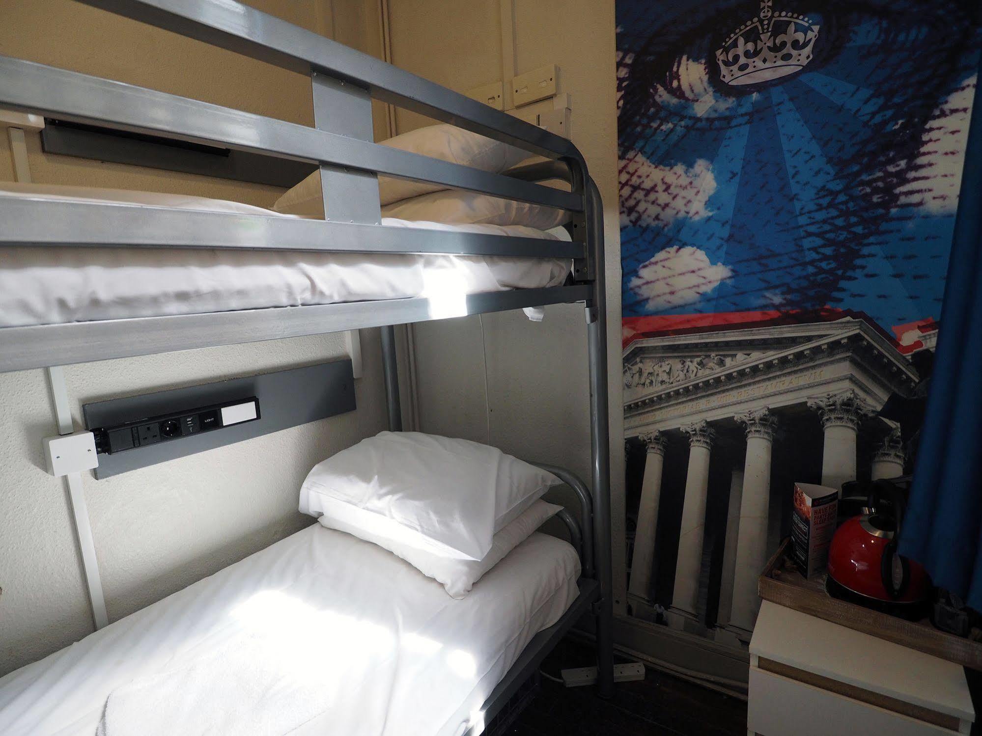 St Christopher's The - Bridge Hostal Londres