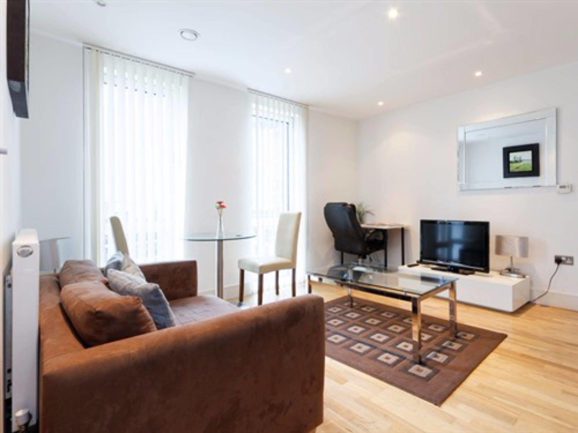 Serviced Apartamento