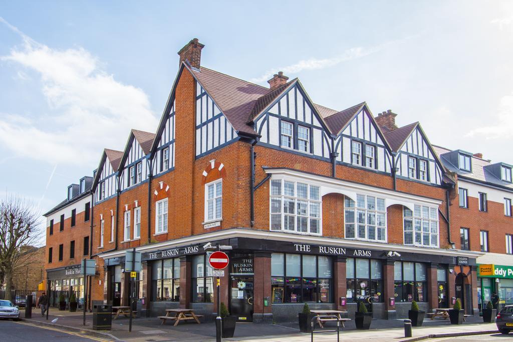 Hotel Ruskin 3*
