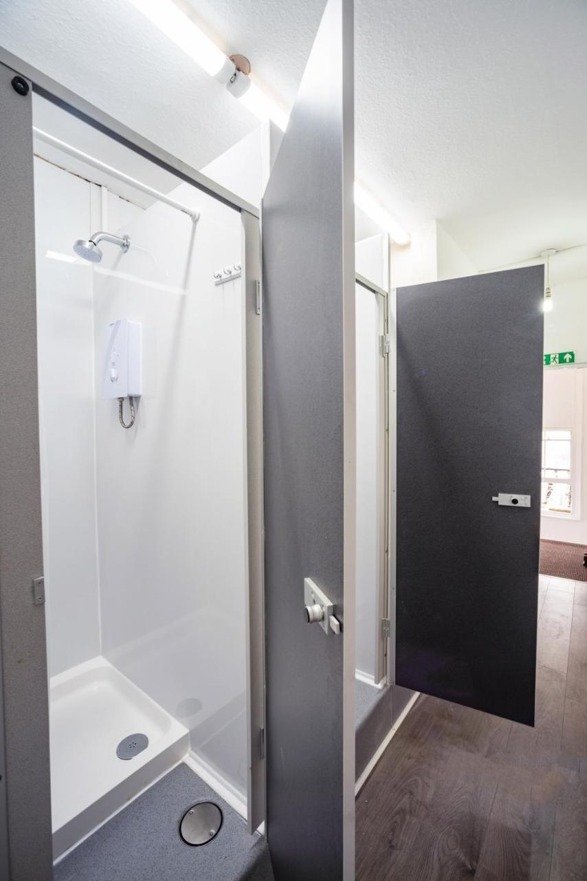 Hostel Mile End Beds *