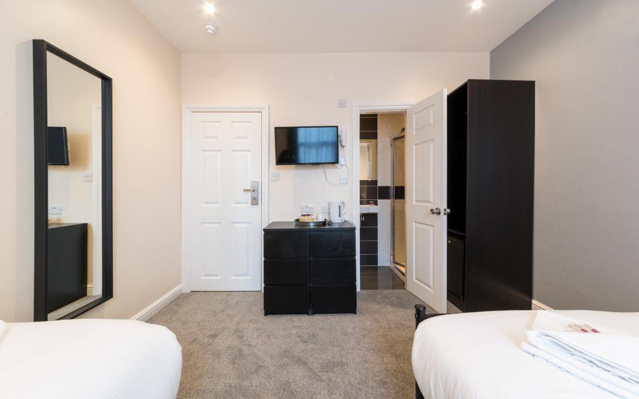 Royal By Saba Hotel