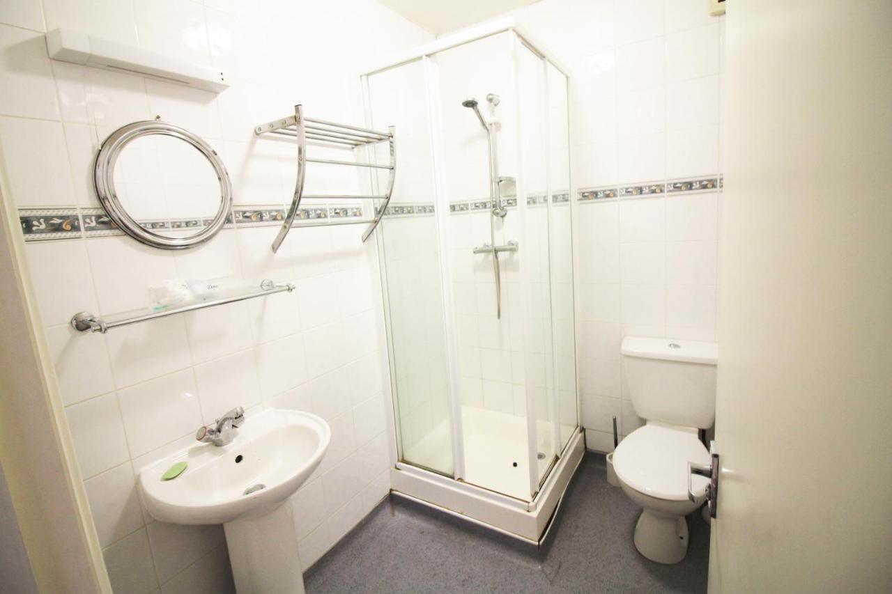 Bed and breakfast Summerfield Pub & Boutique Londres